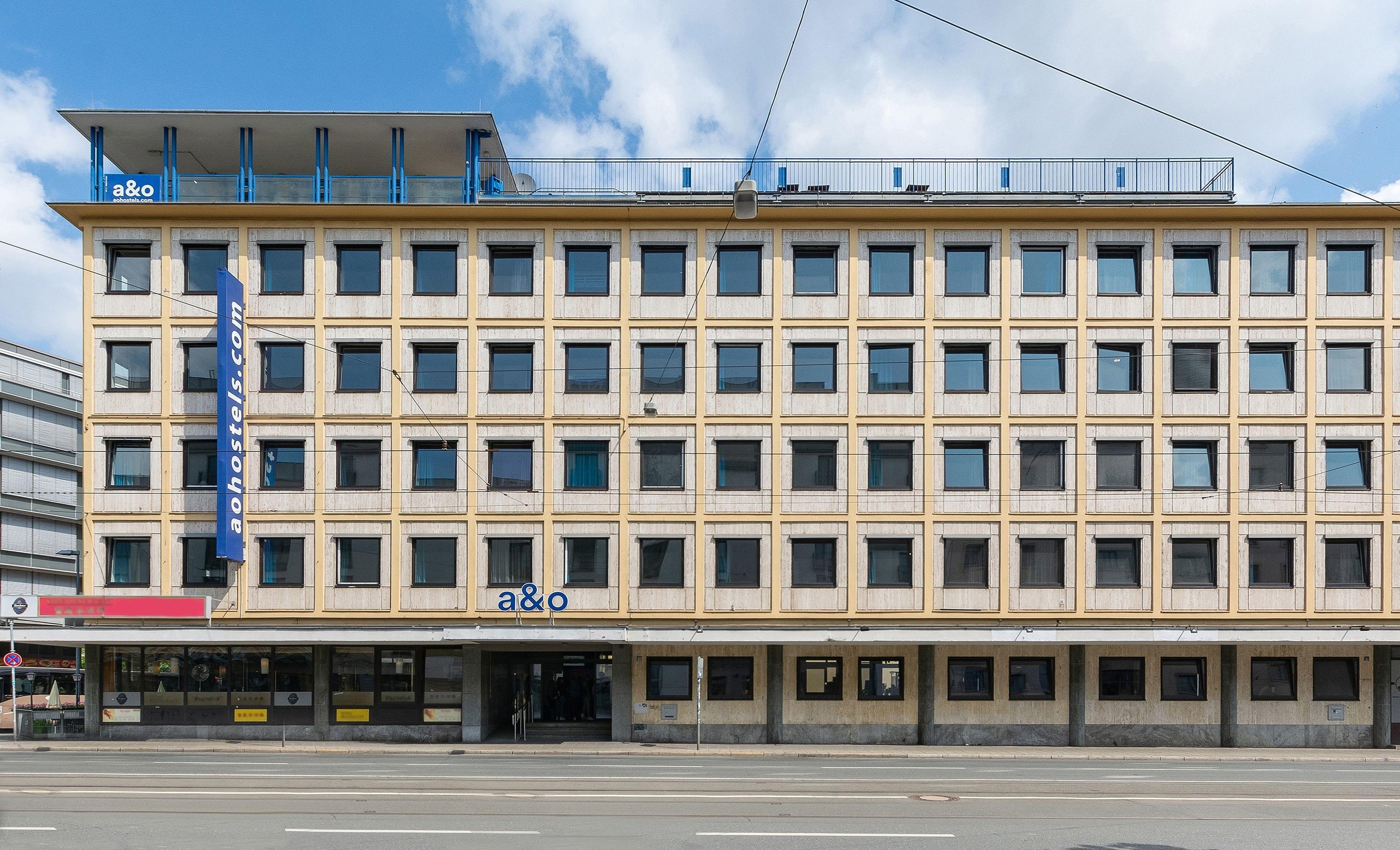 Nahe dem Weinstadel übernachten: 4 Budget-Hotels verglichen