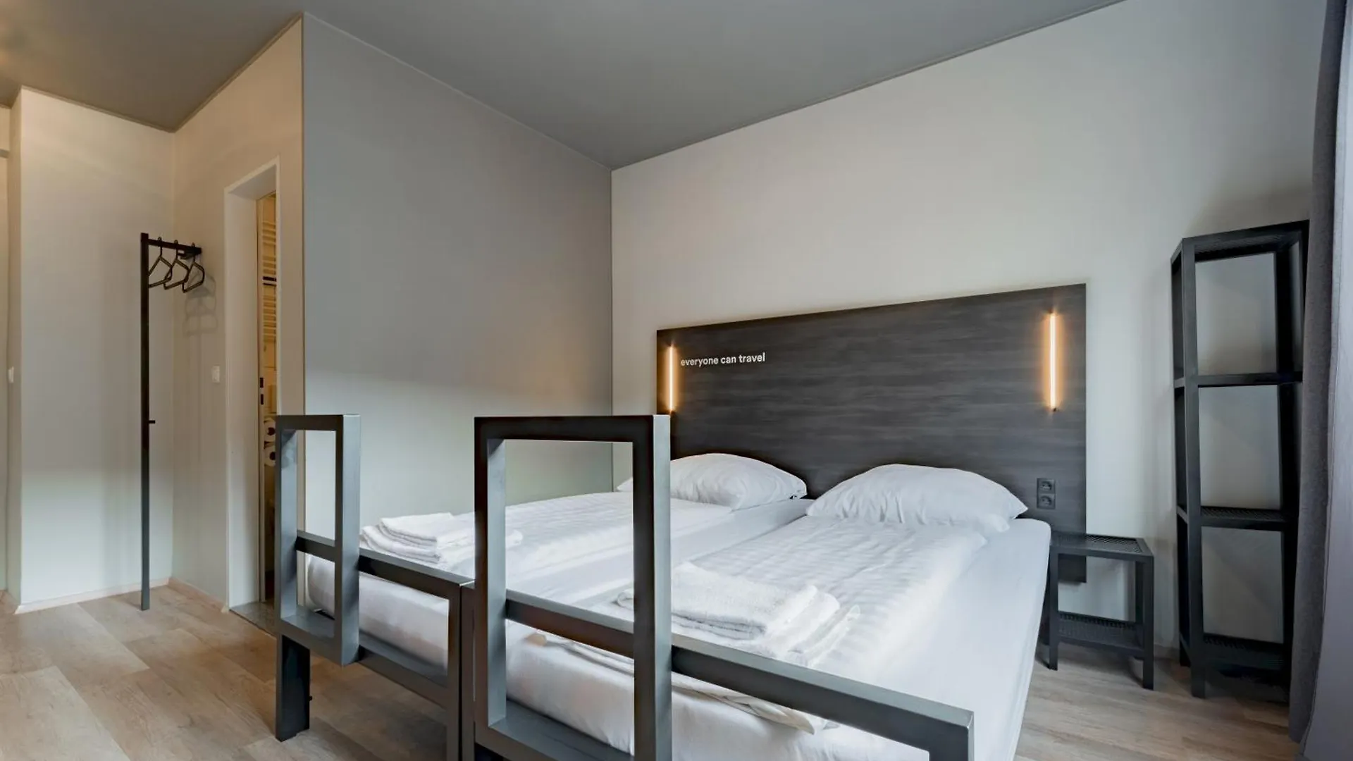 4 Top-Bewertete Günstige Hotels in Köln für Sparreisende
