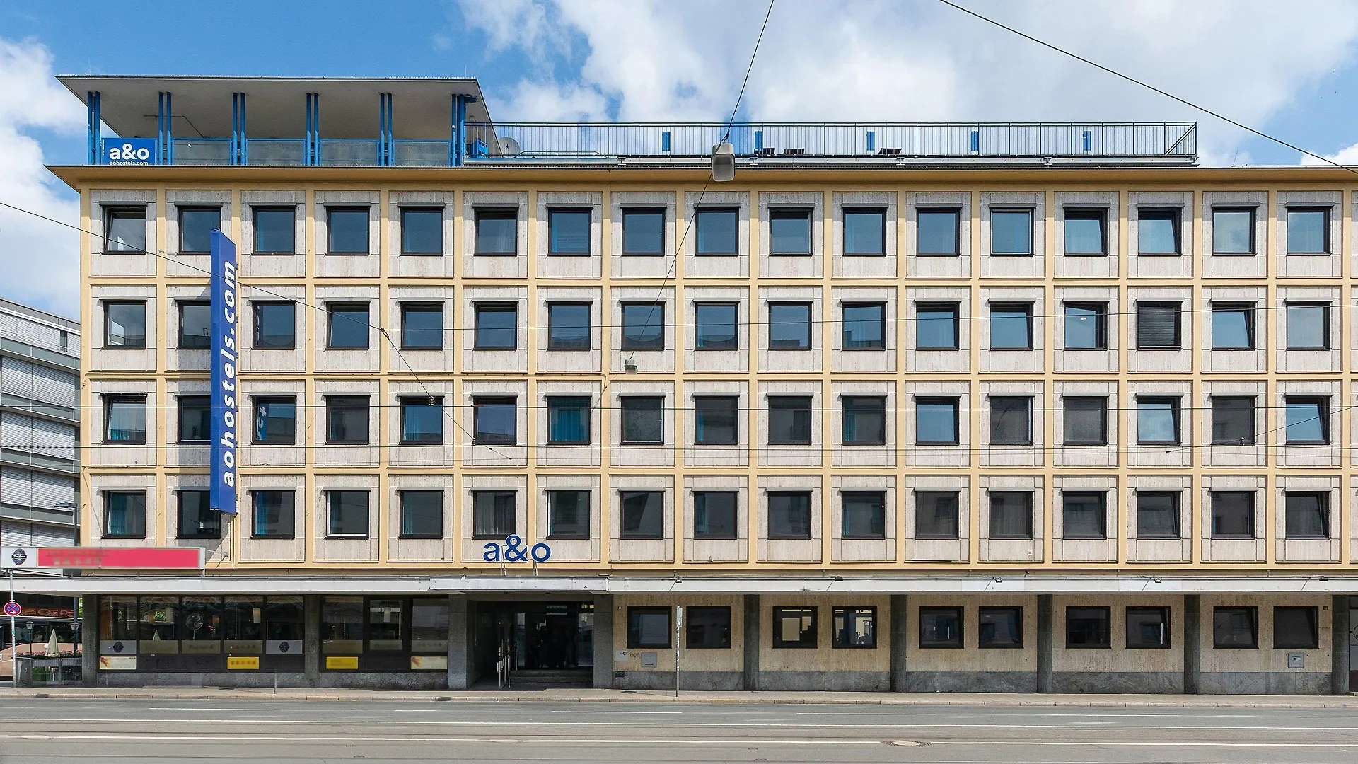 Nahe dem Weinstadel übernachten: 4 Budget-Hotels verglichen