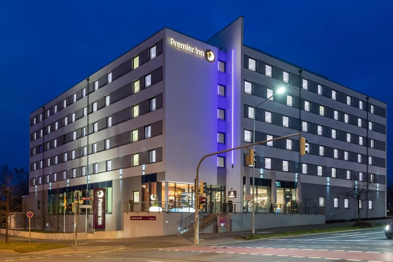 14 Airport-Hotels nahe dem Justizpalast Nürnberg im Vergleich