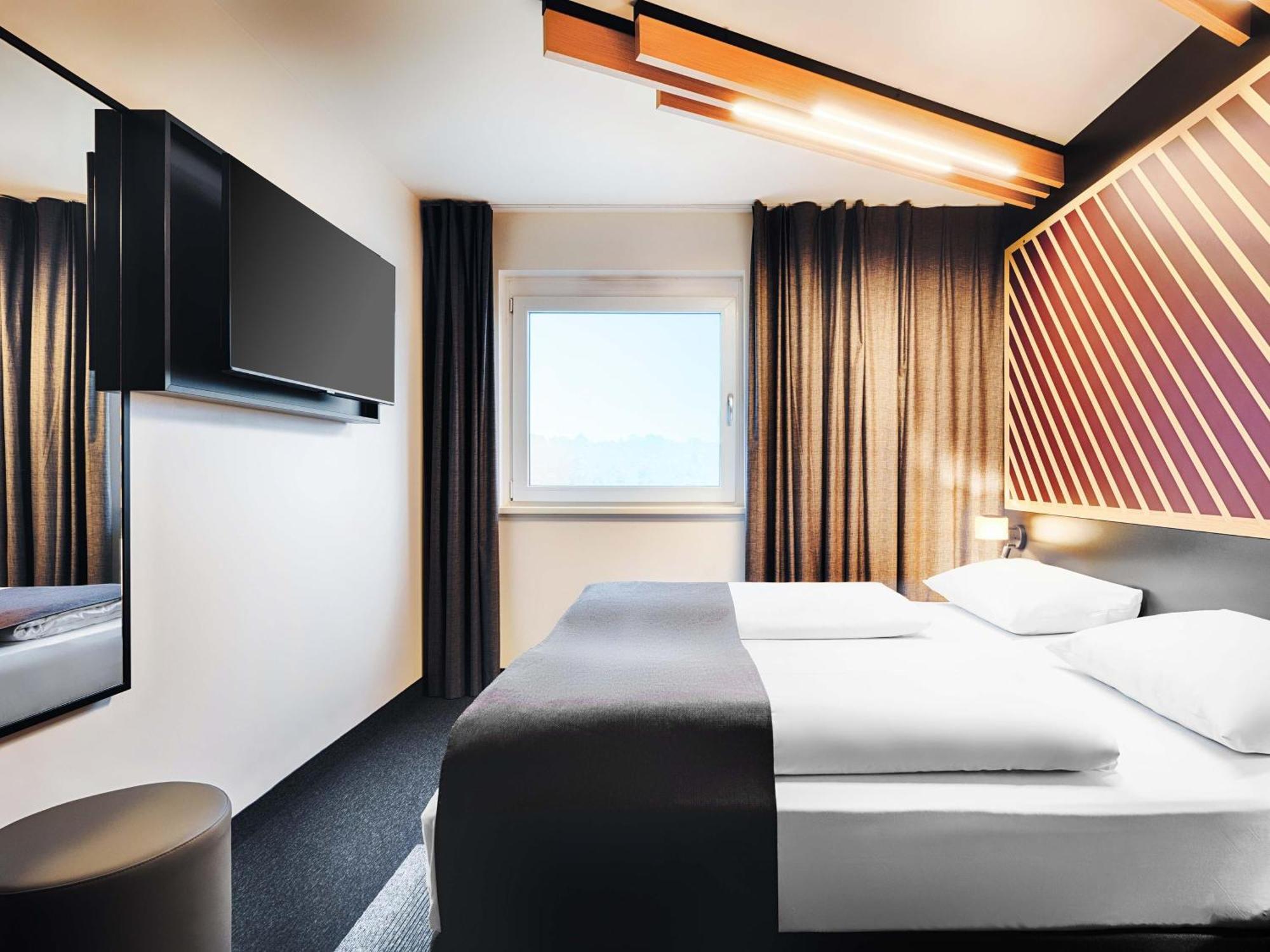 15 Zentrale Hotels nahe Schiersteiner Hafen - Wiesbaden & Umgebung